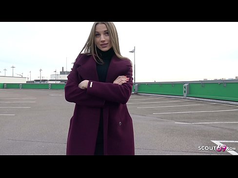 ❤️ VĀCU SKAUTS IR SAPNIS, PIESKARAS STEELE, AUTOSTĀVVIETA TELLTALE UN SEXY PAR NAUDU ☑ Super porno pie mums ❌❤